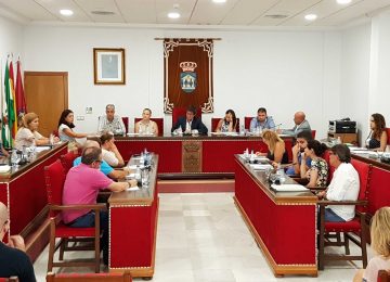 Ayuntamiento de Adra crea el Consejo Local de Pesca para canalizar las necesidades del sector