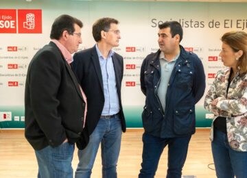 El PSOE tilda la rebaja fiscal de “caprichosa” y exige al Gobierno que la extienda al pimiento y el pepino de Almería