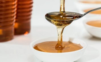 Unión de Uniones estudia denunciar a la industria por la comercialización fraudulenta de miel mezclada con jarabe