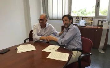 La Palma y Cajamar firman un convenio para impulsar el uso de energía solar