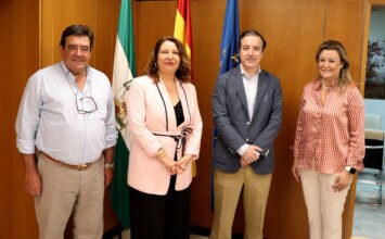 Crespo se reúne con representantes de las organizaciones agrarias y cooperativas agroalimentarias andaluzas