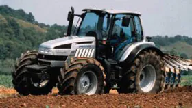 El mercado de tractores sigue estancado por la difícil situación económica