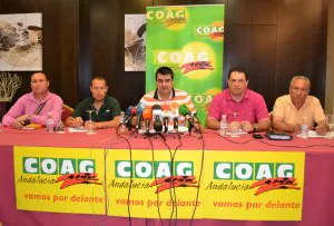 COAG Almería explica las claves para la contratación de trabajadores agrícolas