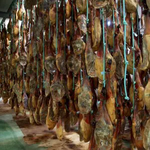 Las exportaciones de jamón de Almería se incrementan un 59% en el primer semestre de este año