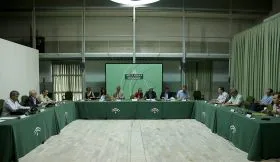 Víboras dice que el Gobierno ignora las peticiones de Andalucía en la aplicación de la PAC