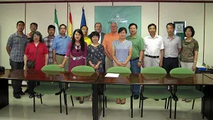 La Junta muestra el trabajo del Ifapa y del Laboratorio de Sanidad Vegetal de Almería a investigadores de China