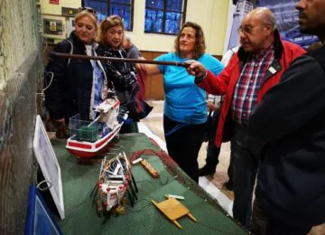 El Puerto de Almería promociona la pesca artesanal