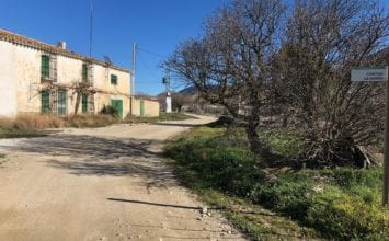 Diputación invierte 320.000 euros del Plan de Caminos en mejorar siete kilómetros de Los Vélez