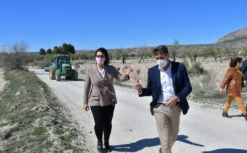 La Junta destina más de 3,5 millones de euros a la mejora de caminos rurales de las comarcas Huéscar y Baza