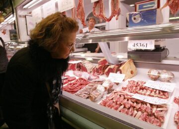 La consejera Carmen Crespo lamenta la no inclusión de la carne y el pescado en la rebaja del IVA