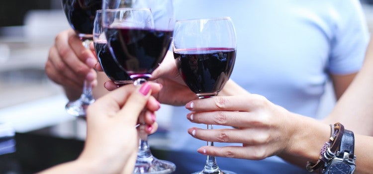 Granada y sus vinos de Denominación de Origen Protegida Granada y sus vinos de Denominación de Origen Protegida