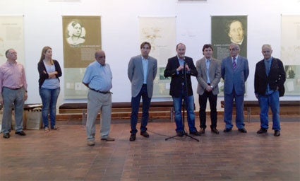 Autoridades asistentes a la entrega Autoridades asistentes a la entrega