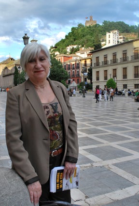 Rosa María Nieto de Molina, en Plaza Nueva Rosa María Nieto de Molina, en Plaza Nueva
