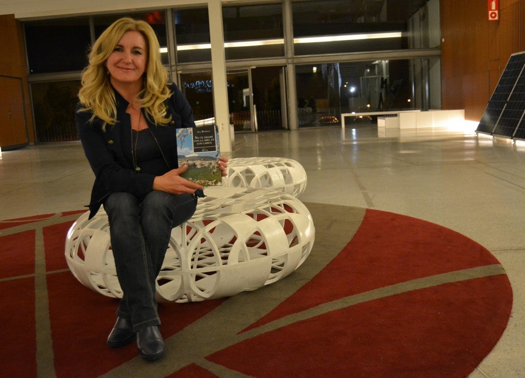 Ana Rosillo, autora de 'No te dejaré con la miel en los labios' (Oro Libro) 31/10/2016 FOTO: ANTONIO ARENAS